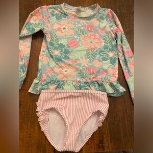 RuffleButts 2 pc Long Sleeve Rashguard Swim Top & Ruffle Bottoms sz 7
